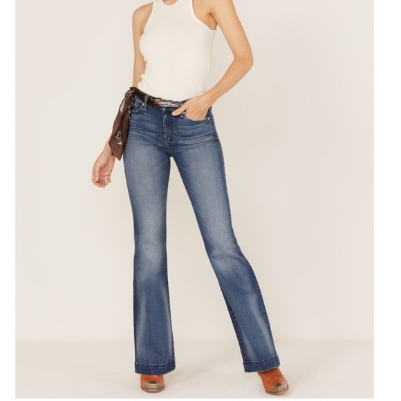 7 For All Mankind Denim - 7 For All Mankind Women’s Medium Wash Low Rise Wide Leg Jeans Size 27”